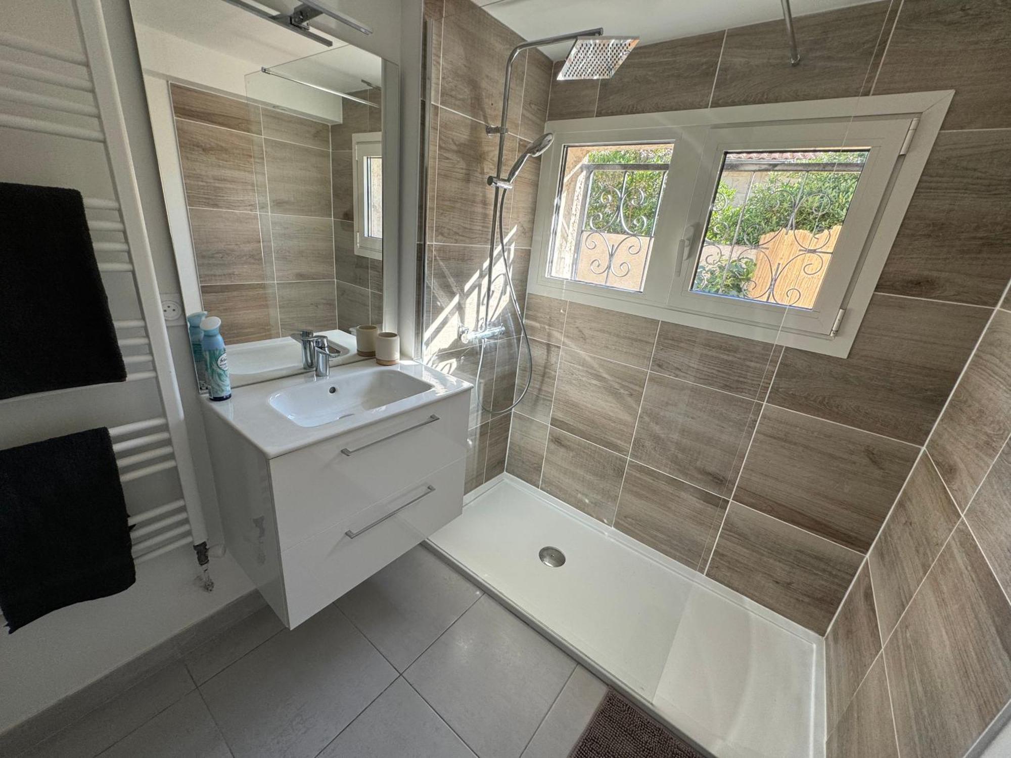 Nouveau Appartement Perols Renove En 2024 Bagian luar foto
